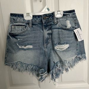 Cut off Jean shorts with rips - Windsor